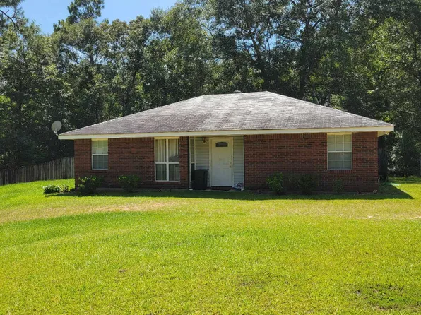 26 Hillsdale Rd, Perkinston, MS 39573