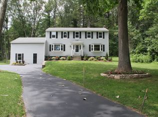 171 Parkerville Rd, Southborough, MA 01772