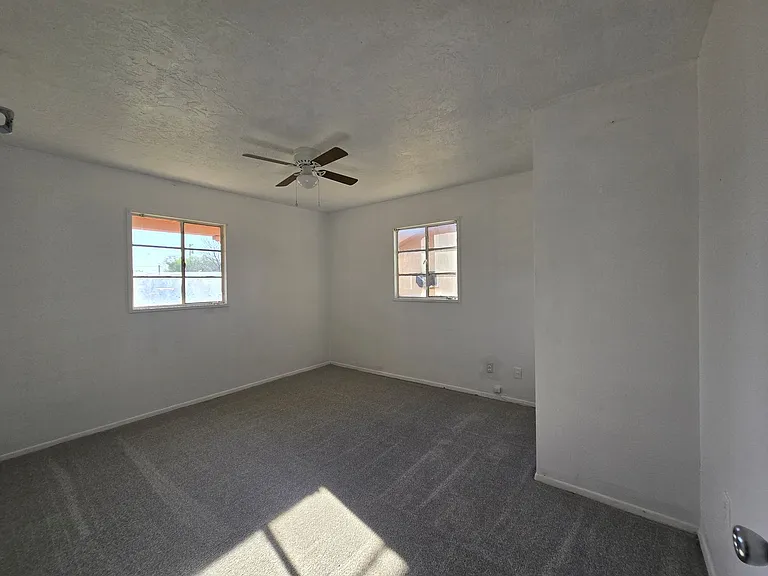 3012 Las Palomas Rd — Photo 9
