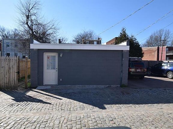 5th image of 316 W Marshall St #316WMARSH