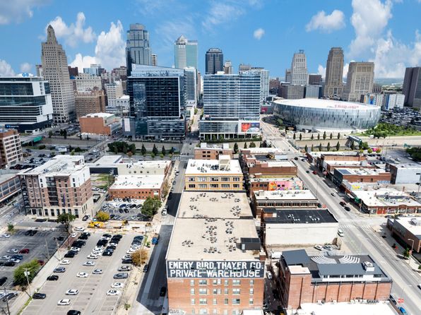 1601 Walnut St APT 516