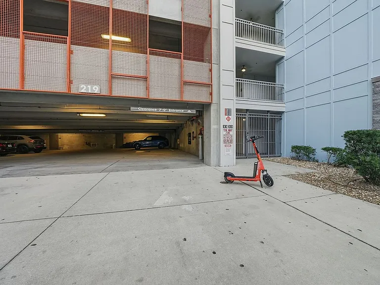 1700 W Cleveland St #1-ID1475275P — Photo 53