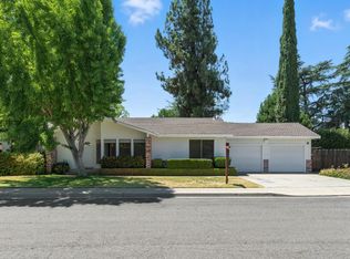 2201 Carleton Dr, Turlock, CA 95382
