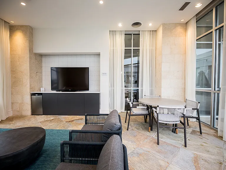 The Residence at Southpark — Photo 81