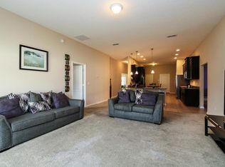 8911 Arbor Breeze Ln, Jacksonville, FL 32222