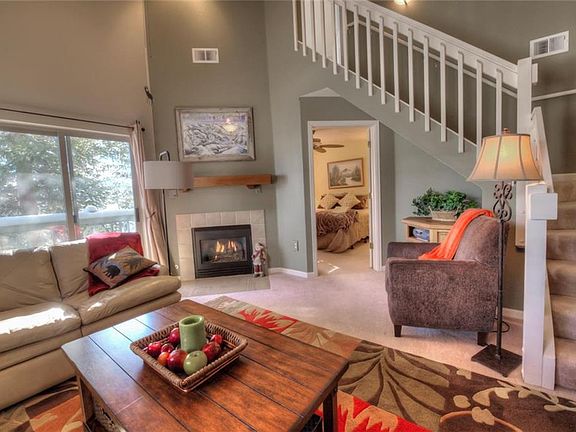 2nd image of 1509 Point Dr #203