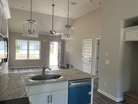 4th image of 191 Blanford Cir Lot 7