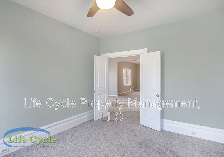 160 Carrier St NE #2 — Photo 4