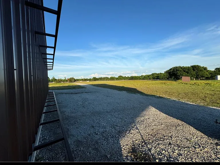 636 Heritage Creek Dr — Photo 19