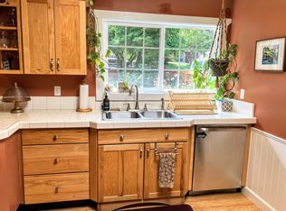 12032 3rd Ave NE, Seattle, WA 98125