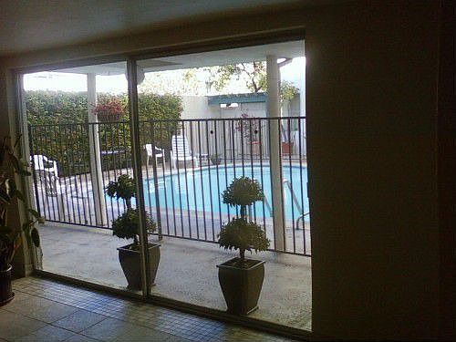 1st image of 1907 Robinson Ave Unit 212