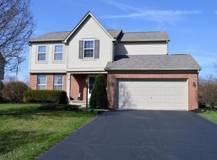 694 Manchester Cir N, Pickerington, OH 43147