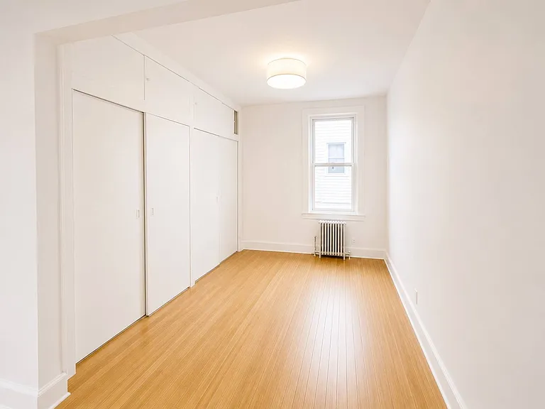 72-45 60th Ln #1L — Photo 11