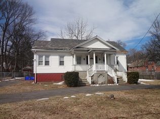 1138 Liberty St, Springfield, MA 01104