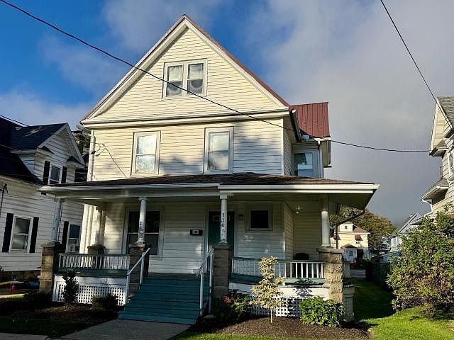 1st image of 114 Main Ave #7