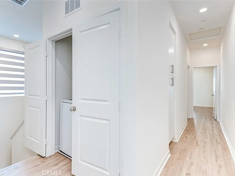 14022 Bay St — Photo 19