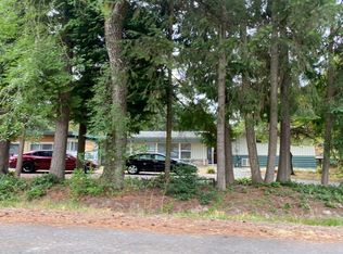 11815 SE 282nd St, Kent, WA 98092