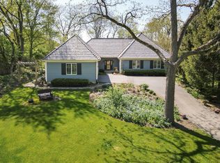2S480 Center Ave, Warrenville, IL 60555