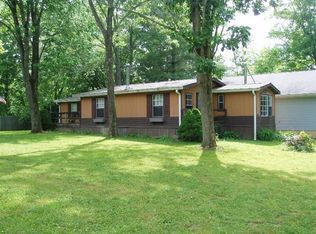 682 Locust Creek Dr, Foster, KY 41043