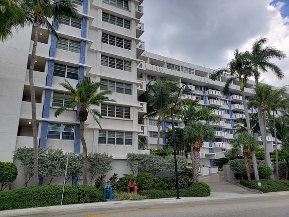 3rd image of 800 West Ave APT 642