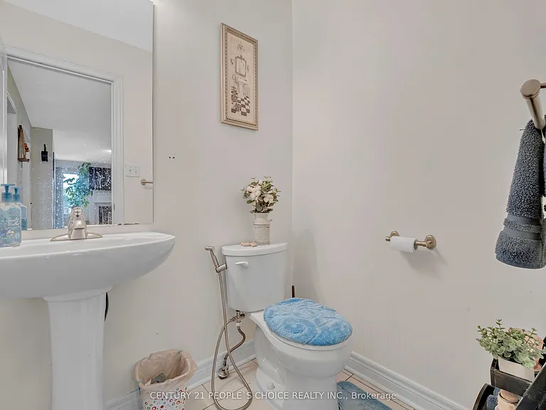 48 Colonel Lyall St — Photo 15