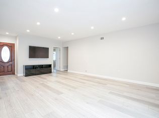 11116 Parr Ave, Sunland, CA 91040