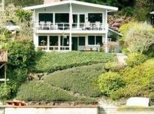 3913 Forest Beach Dr NW, Gig Harbor, WA 98335