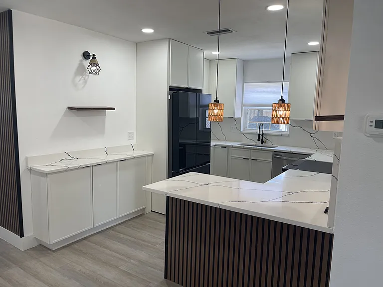 Looking to kitchen from the living room