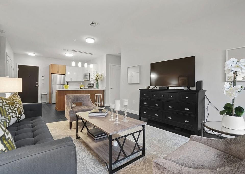 1st image of 999 Hancock St Unit 305