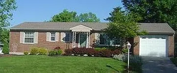12 Marian Dr photo 1