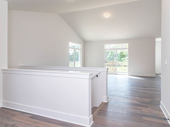 4th image of Sand Hill Dr #Dbahxo