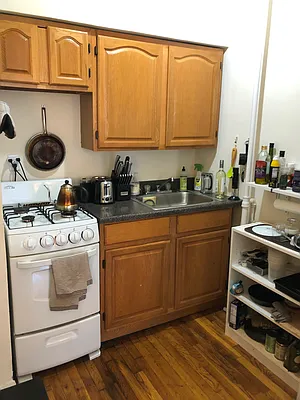 Rented by Corcoran | media 21