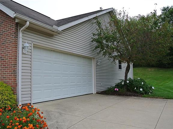 4th image of 1477 Waters Edge Dr #C