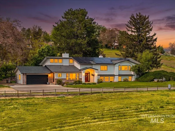 500 Stillwell Dr, Eagle, ID 83616