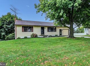 55 Lee Ann Ct, Hanover, PA 17331