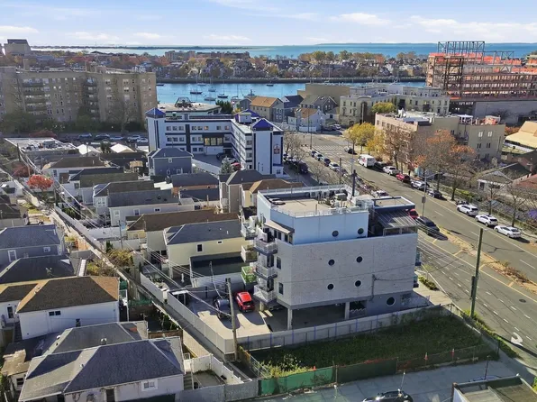 4051 Nostrand Avenue image 7 of 37