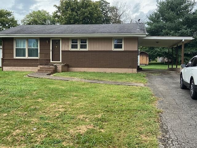 1st image of 216 Burke Dr