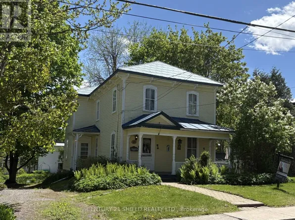 48 Saint George St E, North Glengarry, ON K0C 1A0