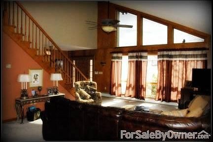 Vaulted Family Room