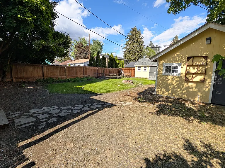 4117 S Grand Blvd — Photo 5