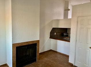 411 E Thoroughbred St #411, Tucson, AZ 85706