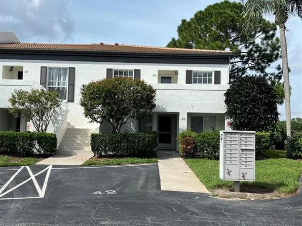 5242 Wedgewood Ln, Sarasota, FL