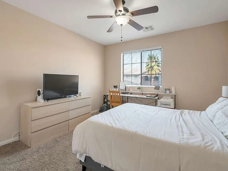 21987 N Balboa Dr — Photo 10