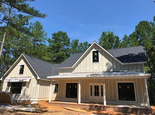 52 A Shadow Dr, Whispering Pines, NC 28327