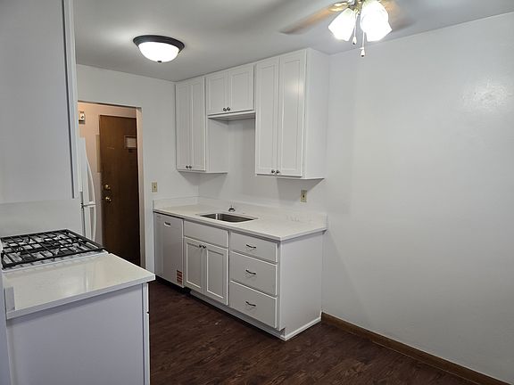 2nd image of 475 S Roosevelt Ave APT 10