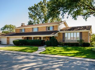 5525 N Paris Ave, Chicago, IL