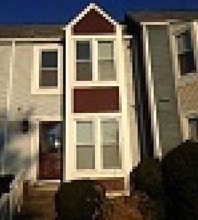 Front of Twnhouse