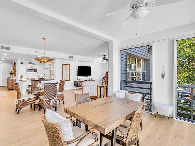 615 Dream Island Pl #201 — Photo 16