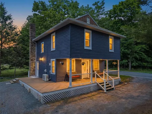 5894 Route 191, Cresco, PA 18326