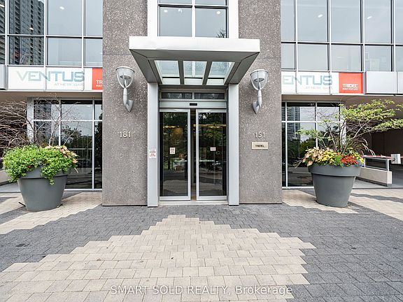 2nd image of 181 Village Green Sq #1621